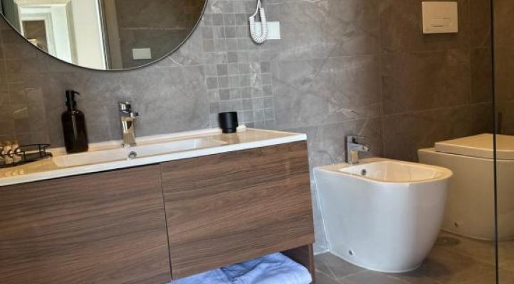 camera a ore Caserta